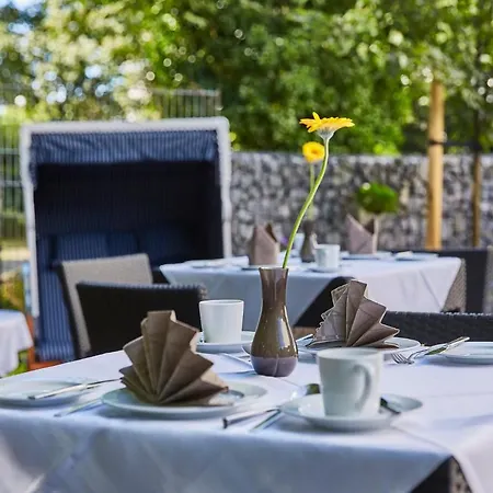 Neues Parkhotel Hotel 3*